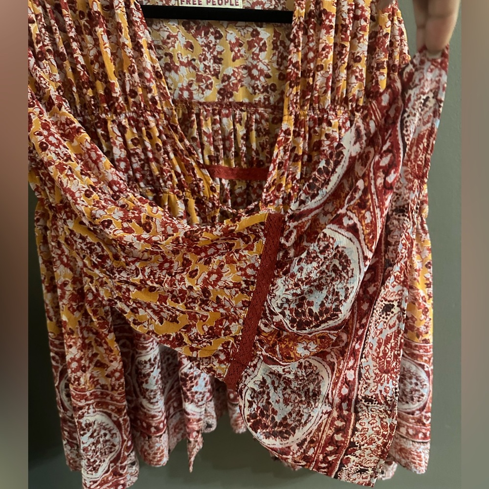 FREE PEOPLE KIMONO - Picture 5 of 9